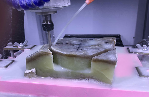 玉器雕刻機在設計方面主要有哪些區別